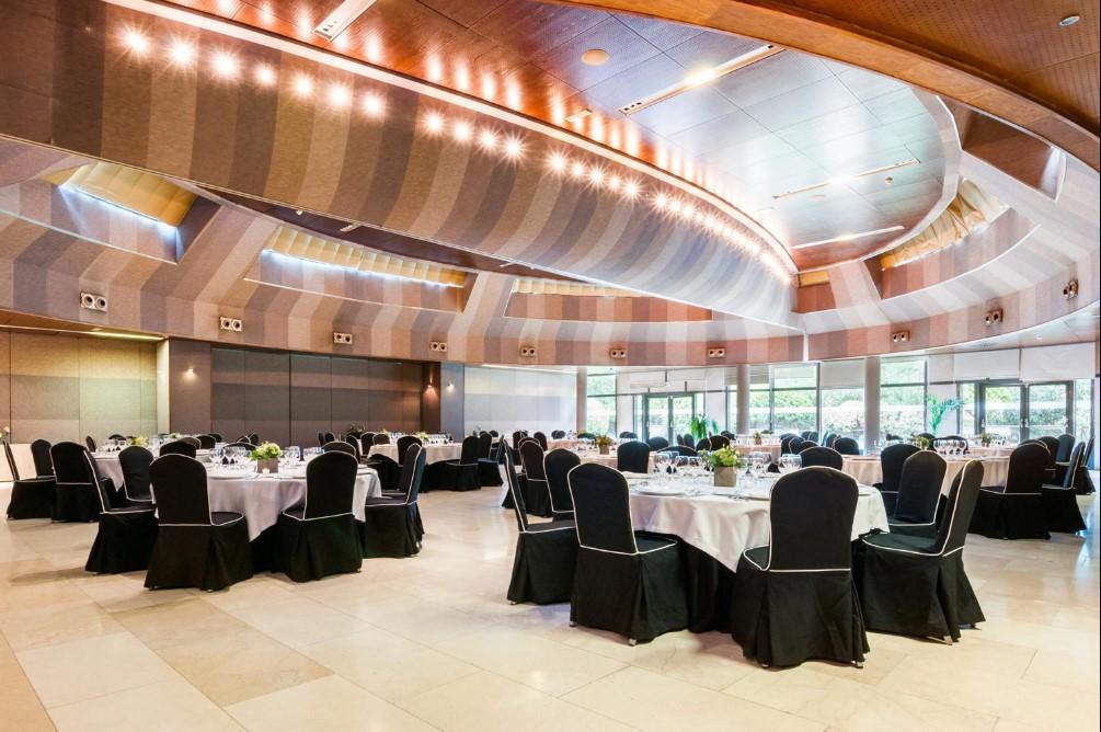 Eurostars Suites Mirasierra Madrid Exterior photo The ballroom