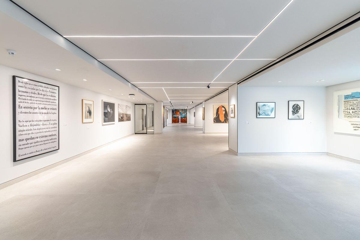 Eurostars Suites Mirasierra Madrid Exterior photo The Art Gallery